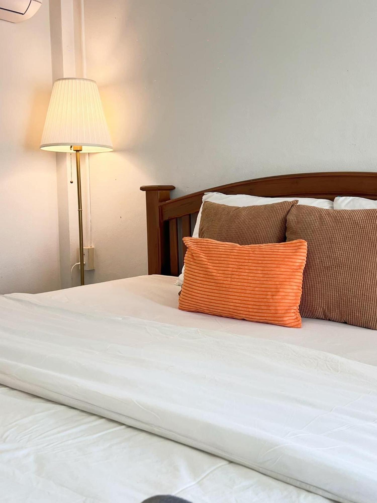 Appartement Sawaddeethaweesuk At Kohlarn Chambre photo