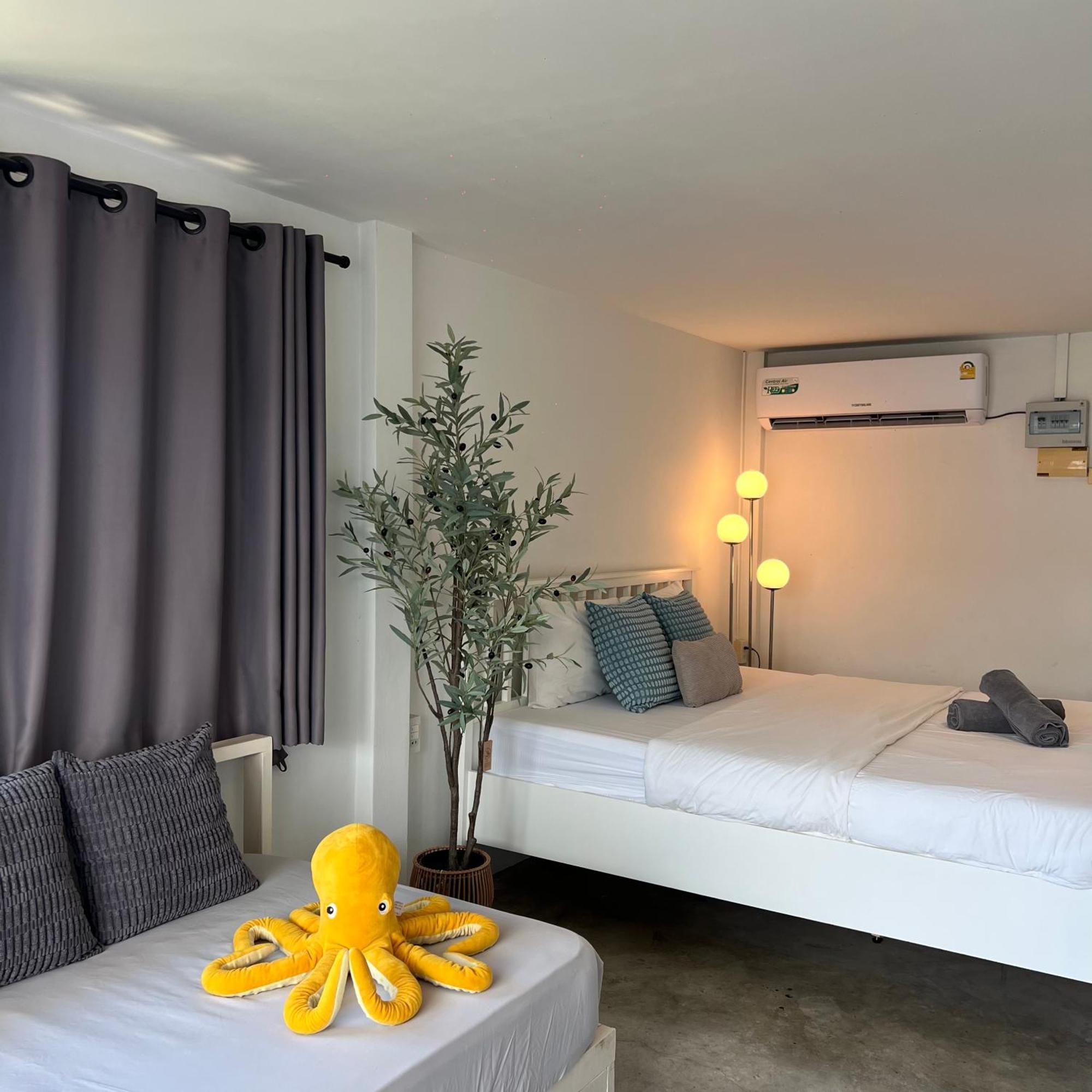 Appartement Sawaddeethaweesuk At Kohlarn Chambre photo
